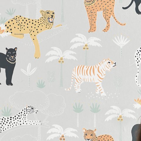 Tapeet Majvillan 134-01 Black panther / Light Grey